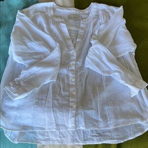 LOFT Bohemian White Textured Button-Up Blouse
